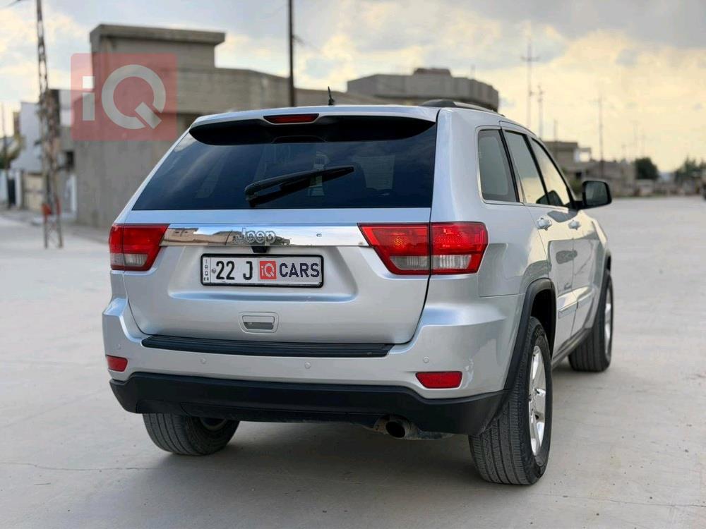 جيب جراند شيروكي